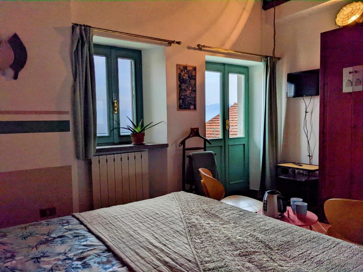 B&B Il Poggiolo ストレーザ エクステリア 写真